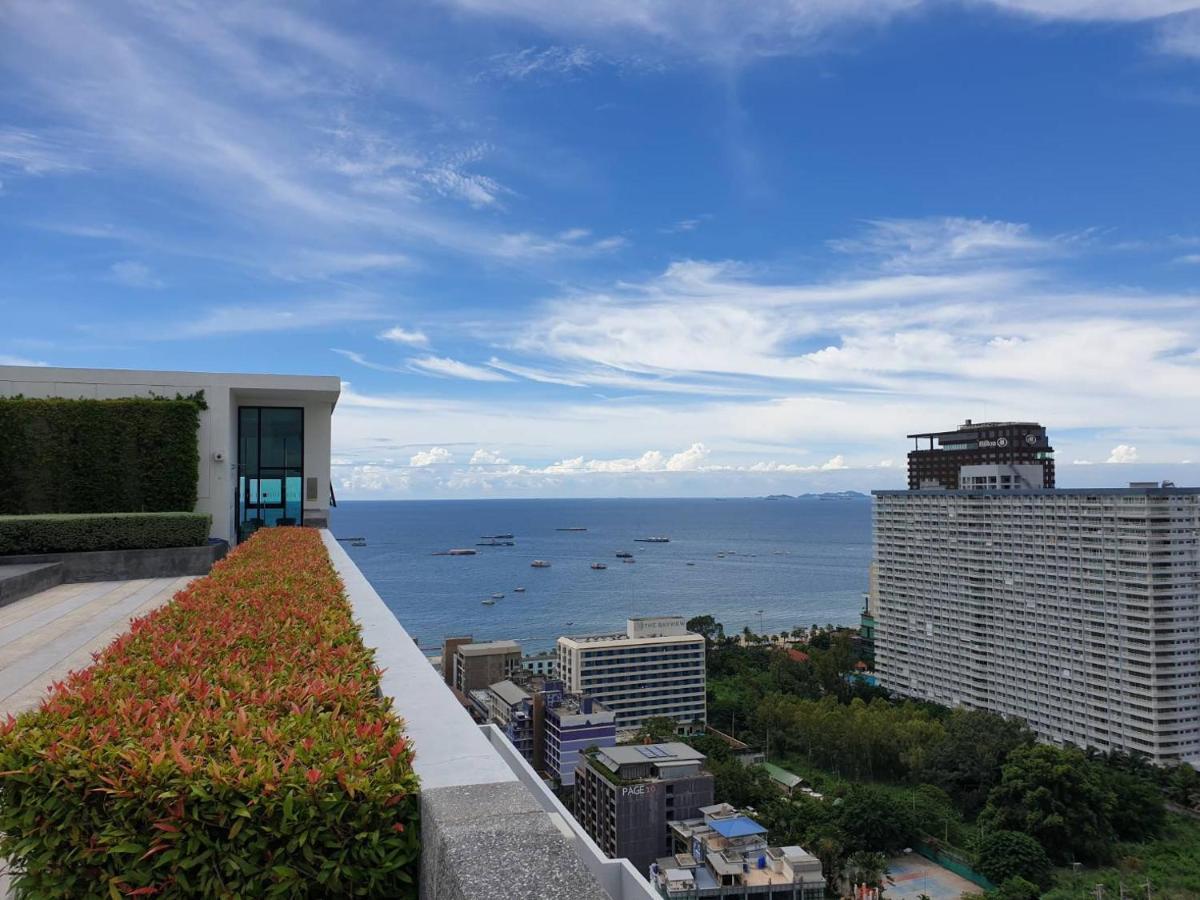 The Base Central Pattaya Quiet King-Bed With Infinity Pool & Free Netflix! Екстер'єр фото