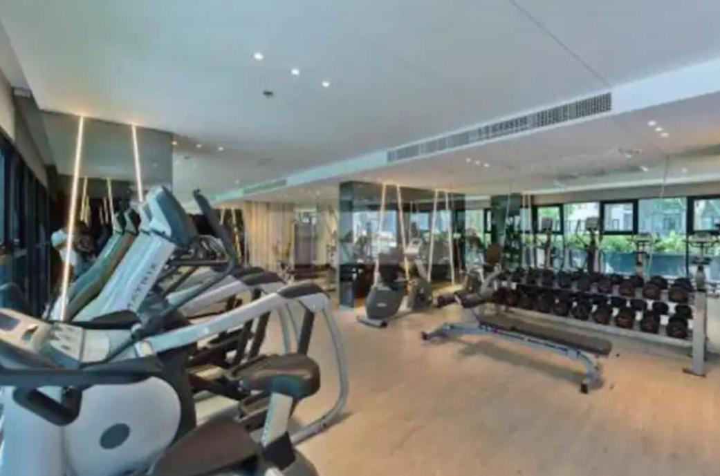 The Base Central Pattaya Quiet King-Bed With Infinity Pool & Free Netflix! Екстер'єр фото